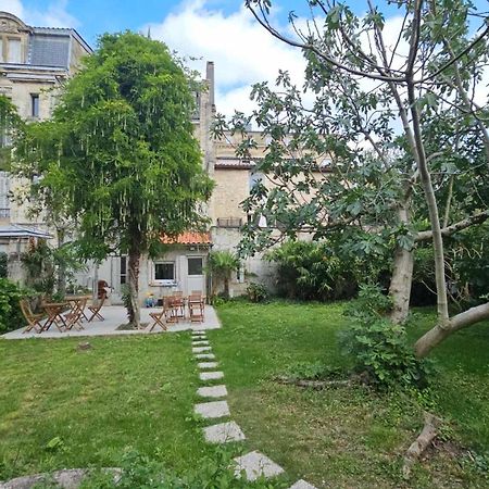 Bed In 6-Bed Mixed Dormitory Le Jardin Hostel Bordeaux Exterior photo